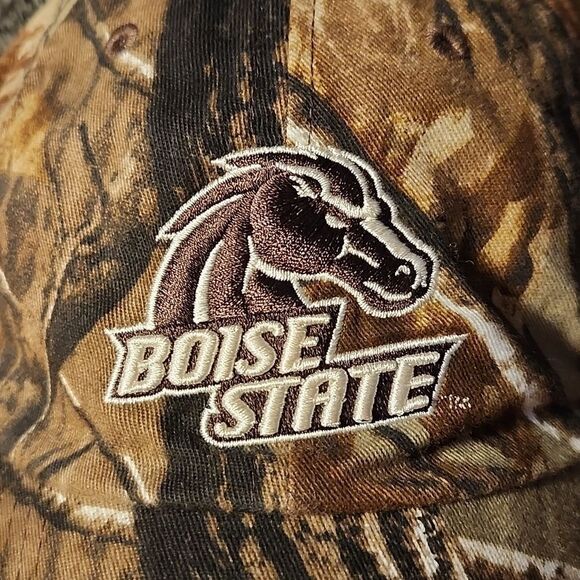 Nike Team Boise State Broncos Camouflage Sliderback Hat - Picture 2 of 7